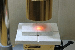 Pemanas titik halogen Kit lab R&D LKHPH-60FA/f30/36V-450W + HCVD Pemanas titik halogen Kit lab R&D LKHPH-60FA/f30/36V-450W + HCVD